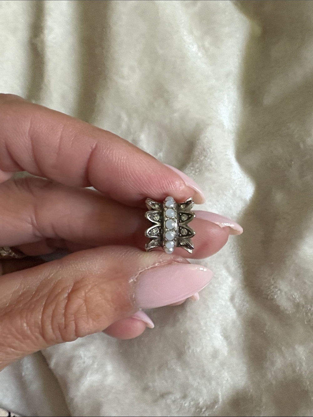 Brighton pearl and crystal silver bead